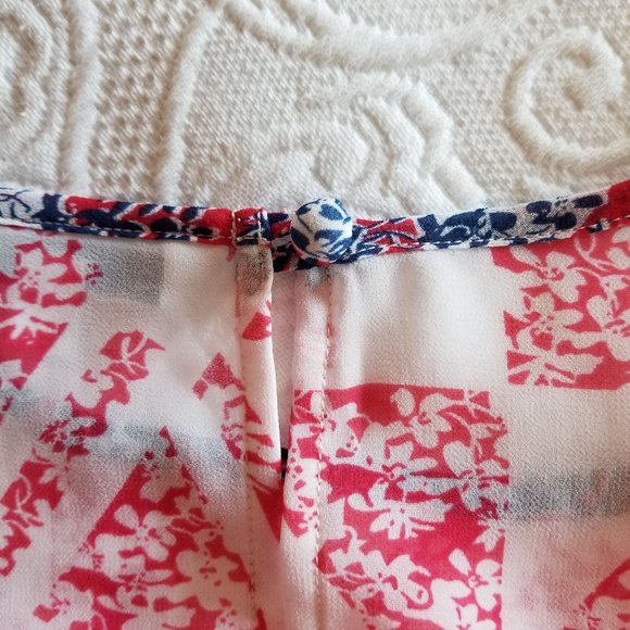 CAbi "Coquette" Top - Size Small - Picture 4 of 5